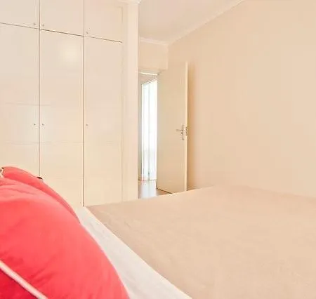 Appartement Your Cabo Ruivo Lissabon